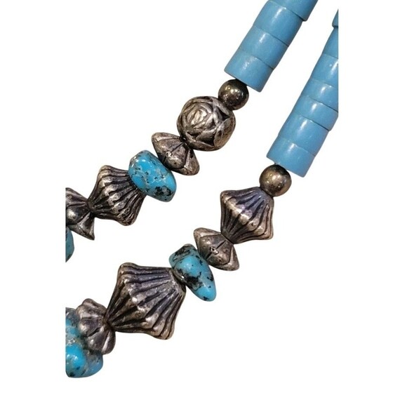 Vintage Liquid Silver Turquoise 1970s Southwestern Native American  Necklace - Picture 4 of 6